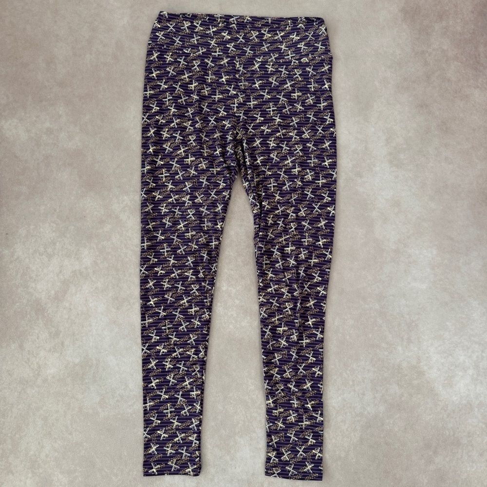 Lularoe Leggings • size tall & curvy • NWOT